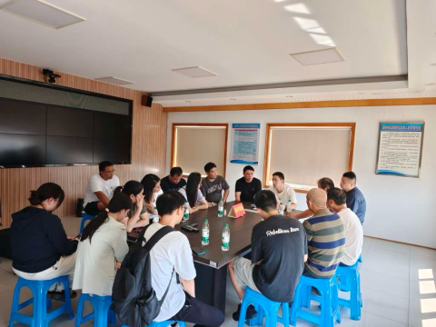 “廠中廠”專職安管員指導會議 擰緊安全監管“螺絲釘”